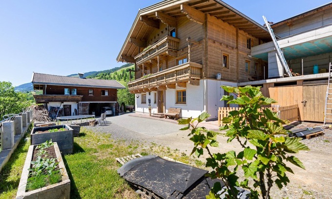Uttendorf Apartment | Cozy Uttendorf Apartment near Ski Area with Unique Amenities
