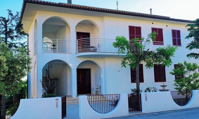 Montelupone House | Stunning Monte Conero Apartment with Pool & Free WiFi