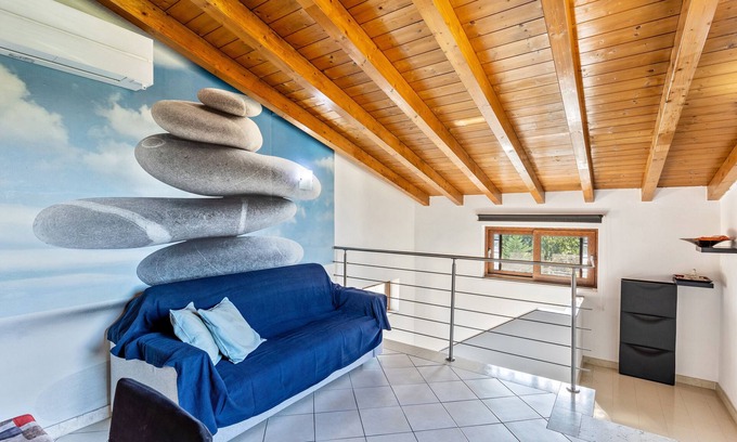 Sud-Ovest Apartment | Cozy 'Verona House' with Garden, Wi-Fi & Family-Friendly Amenities