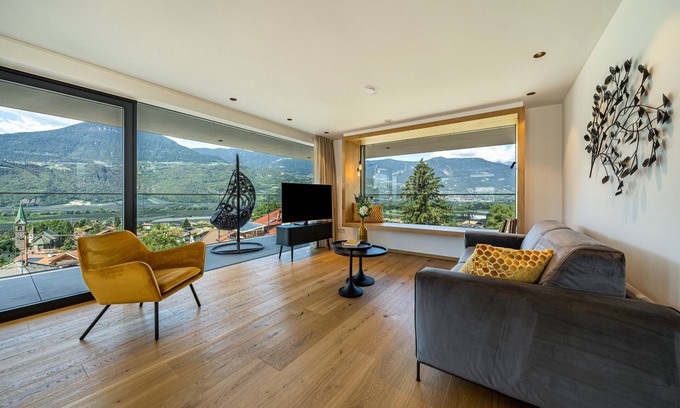 Gargazzone Apartment | Elegant Videre Penthouse Lodge with Mountain View & Amenities