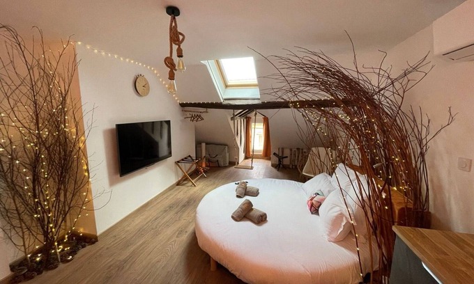 Vierzon Apartment | Apartment Vierzon, studio flat, 2 persons