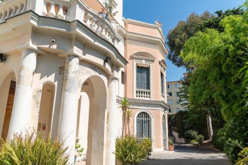 Fabron Apartment | Relax at Apartment Villa Anahit with Hot Tub & Family Fun