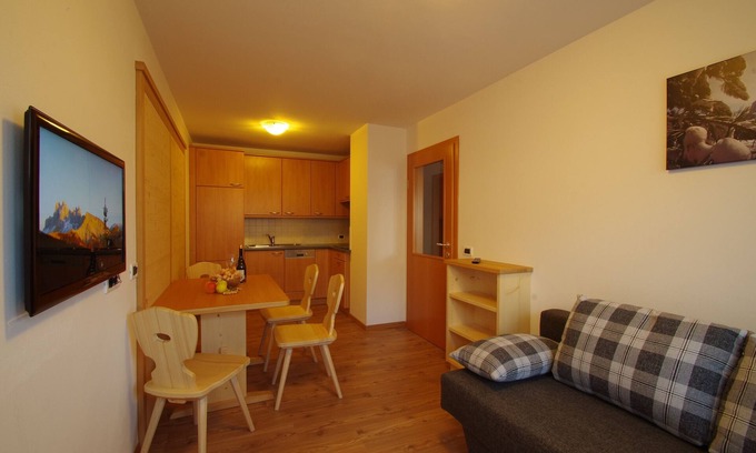 Ortisei Apartment | Cozy Villa Hubertus Bolp: Mountain Views & Pet Friendly