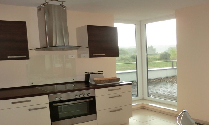 Wittenbeck Apartment | Villa Im Grünen: Private Terrace, Wi-Fi & Pet Friendly