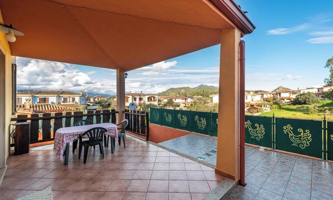 Castiadas House | Relaxing Villa Verde Castiadas: Beach & Mountain Views