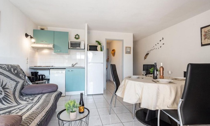Torreilles-Plage Apartment | Family-Friendly Apartment Village Marin Catalan Getaway