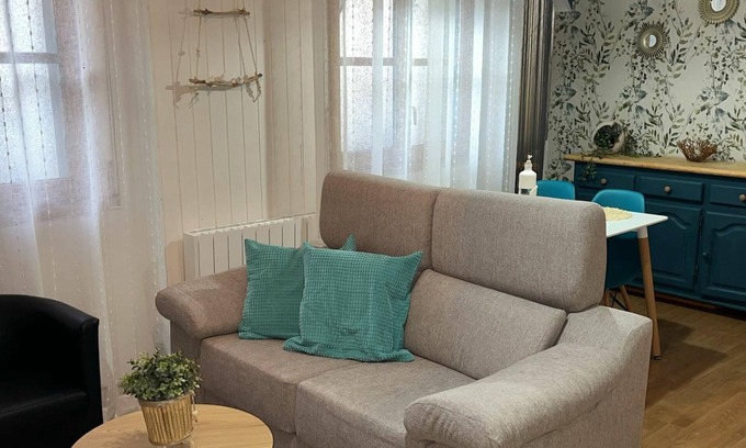 Villanua Apartment | Cozy Apartment Villanúa: 2 Bedrooms for Family Getaways