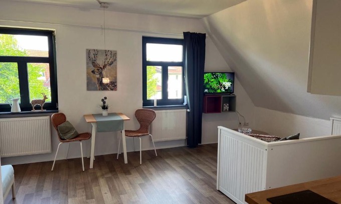 Dargun Apartment | Family-Friendly Retreat at Gästehaus Alte Schule-11