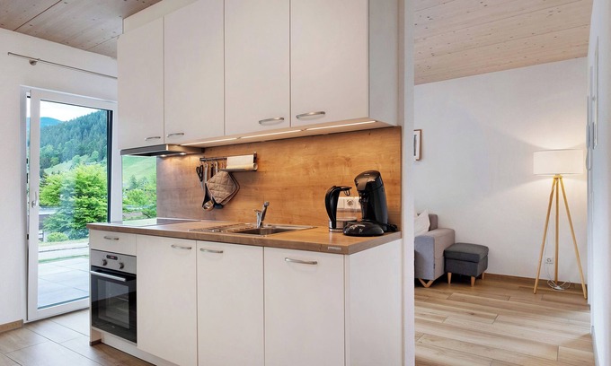 Aftersteg Apartment | Apartment 'Wanderlust' with Mountain View, Private Terrace and Wi-Fi