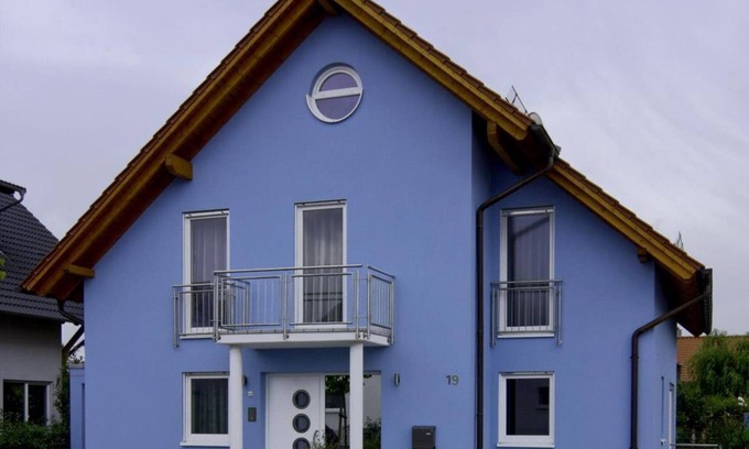 Roemerberg Apartment | Top-Rated Family Apartment with Kitchen—Weickenmeier