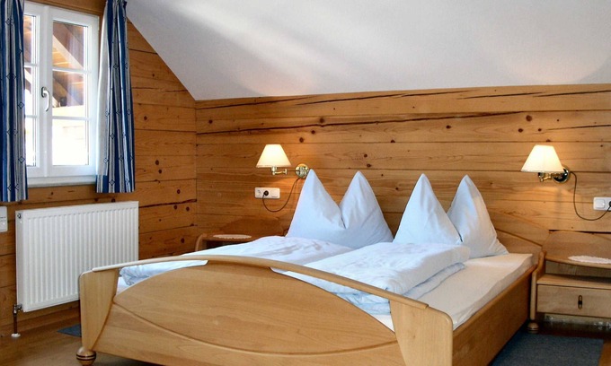Weissenbach Apartment | Welcoming Apartment Weissenbach - Ideal for Family Getaways