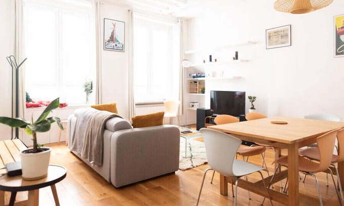 Bercy Apartment | Bright and Quiet Apartment with Kitchen, Breakfast Included