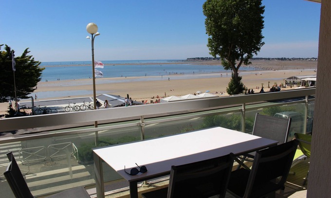 La Baule-Escoublac Apartment | Panoramic Bay Views in Family-Friendly La Baule Apartment