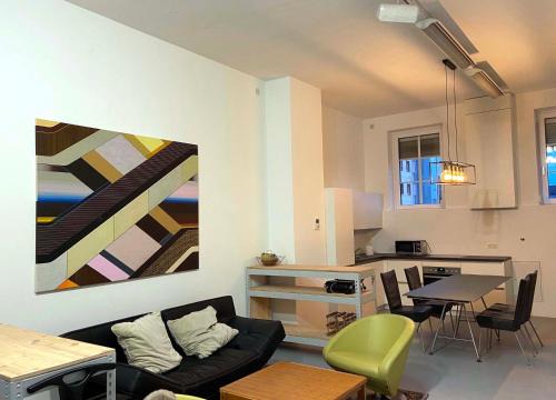 Linz Apartment | Exceptional Art Apartment Winterhafen | Wheelchair Accessible