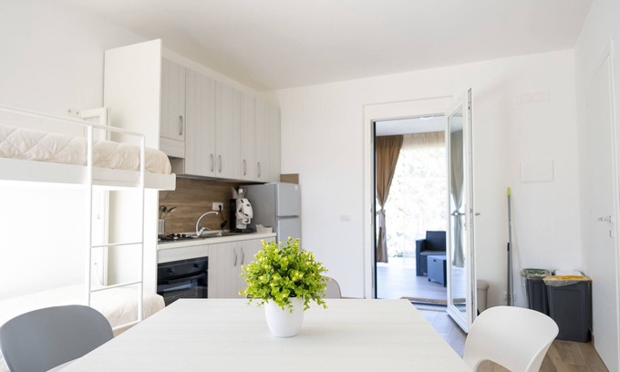 Laureana Cilento Apartment | Relaxing Apartment with Pool Near Agropoli's Beaches