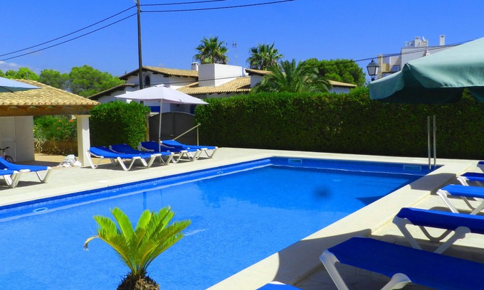 Cala Figuera Apartment | Upper Floor Apartment: 1 Bedroom with Large Terrace & Pool