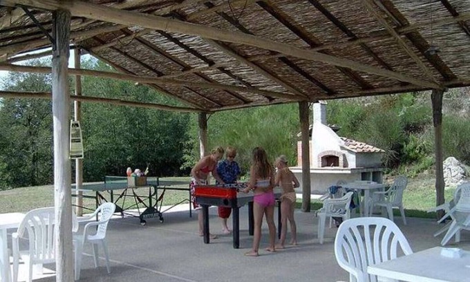 Fauglia House | Cozy 2-Bedroom Apartment with Terrace and Garden Seating