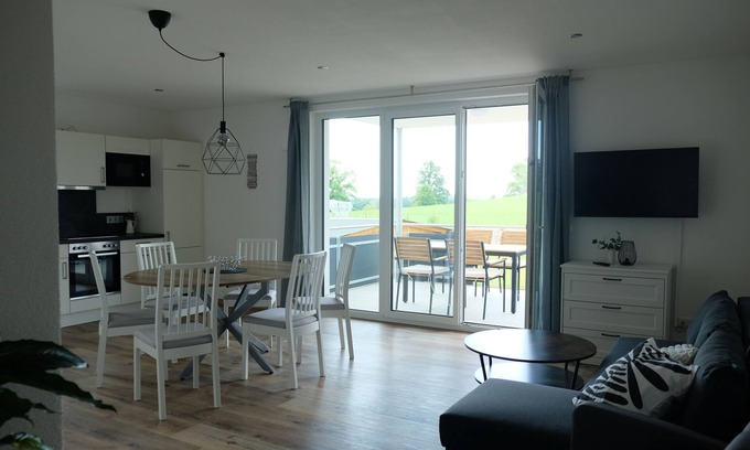 Ravensburg Apartment | Apartment with 3 bedrooms and balcony
