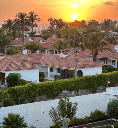 Playa del Ingles Apartment | Oceanfront Apartment with a View - Playa del Inglés