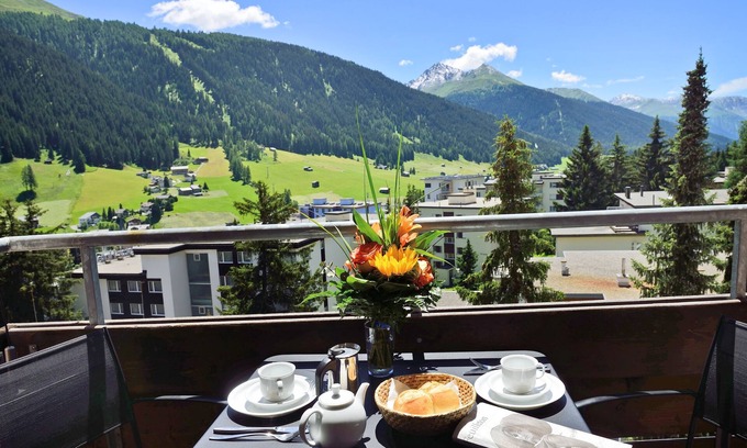 Davos Apartment | Serene Apartment with Breathtaking Mountain Views & Amenities