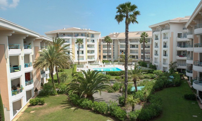 Frejus Port Apartment | Exquisite Apartment with Pool, 100m from Port-Fréjus Beach