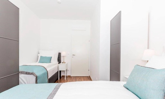 Erdberg Apartment | Inviting Apartment with Balcony - Family-Friendly Stay