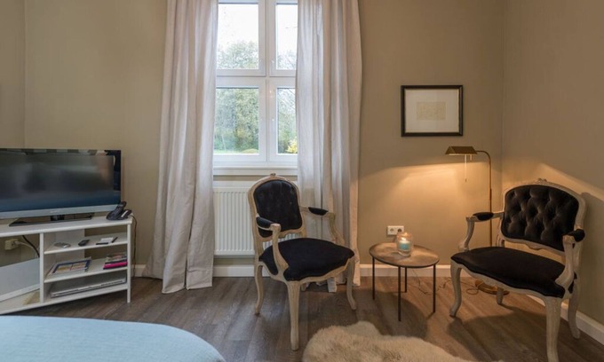 Bad Wilhelmshoehe Apartment | Cozy Baltic Sea Apartment: Pet Friendly & Family Ready