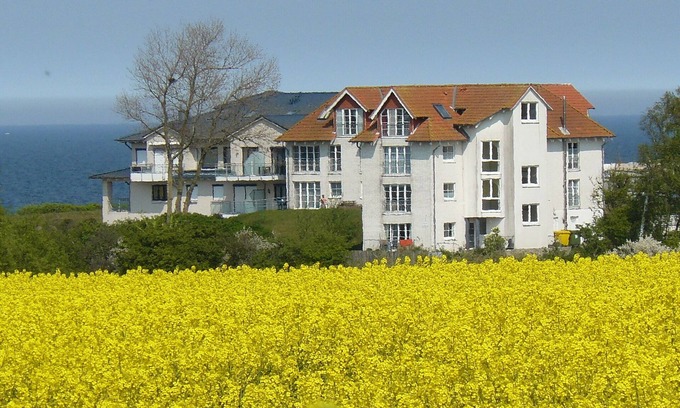 Stein Apartment | Charming Apartment with Panoramic Kiel Fjord Views