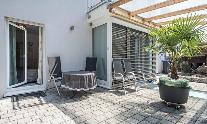 Meersburg Apartment | Cozy Apartment by Lake Constance with Ocean View Kitchen