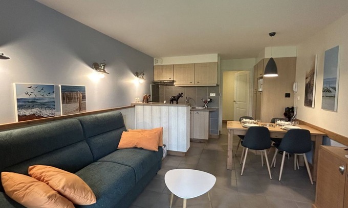 Belle Dune Apartment | Stylish Apartment with Terrace and Golf Course Views