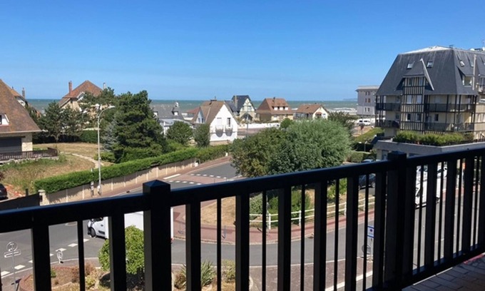 Villers-sur-Mer Apartment | Apartment with Balcony Near Beach and Shops - Sleeps 4