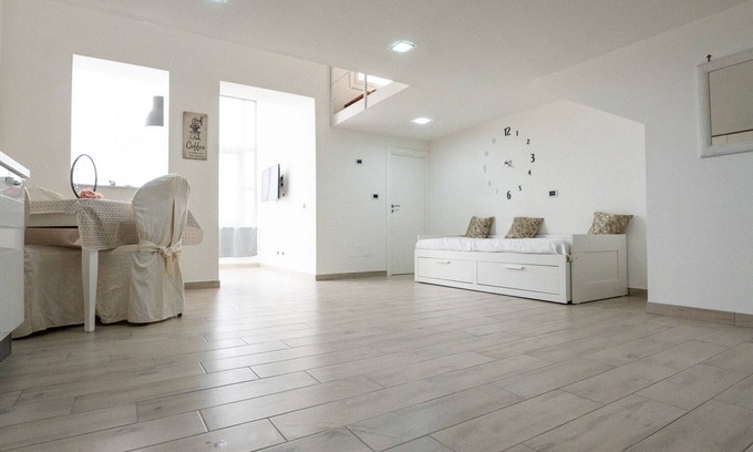 Pozzuoli Apartment | Stunning Apartment with Free Parking and Ocean Views