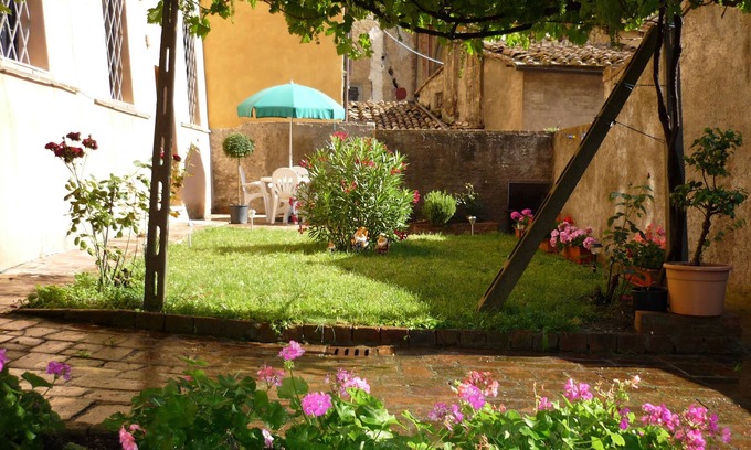 Siena Historical Center Apartment | Garden Apartment for 6: Family-Friendly & Pet Welcoming