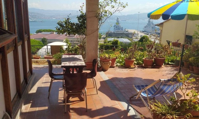 Ortonovo Apartment | Relaxing Apartment Near Portovenere with Garden & Patio