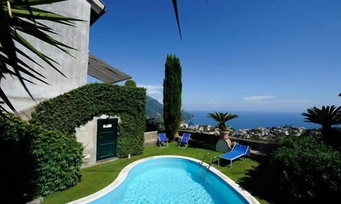 Scala Apartment | Beautiful Bellavista Apartment with Pool & Ocean View