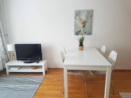 Kallio Apartment | Relaxing Apartment with Sauna Near City Center Awaits
