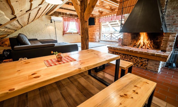 Brezice Apartment | Pet-Friendly Apartment with Sauna near Geči - 10/10 Rating