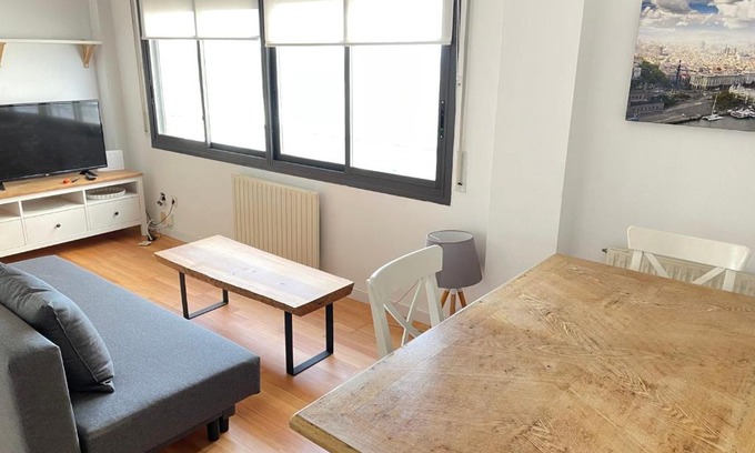 Diagonal Mar i el Front Maritim del Poblenou Apartment | Oceanfront Apartment with Scenic Views by Mar Bella Beach