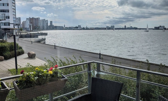 Aalborg Condo | Apartment with stunning views of the Limfjord