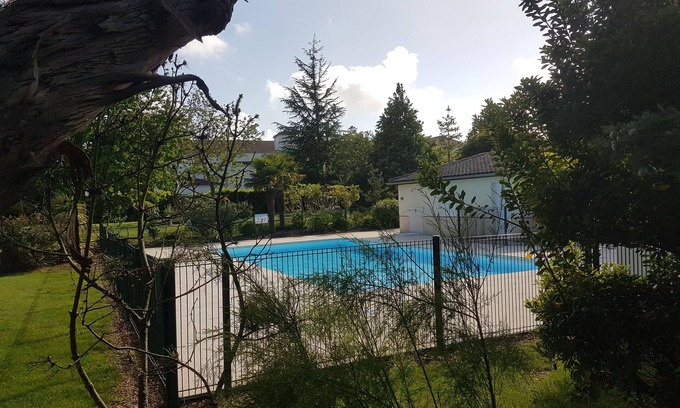 Marans Apartment | Tranquil Apartment with Pool near Sea & Marais Poitevin