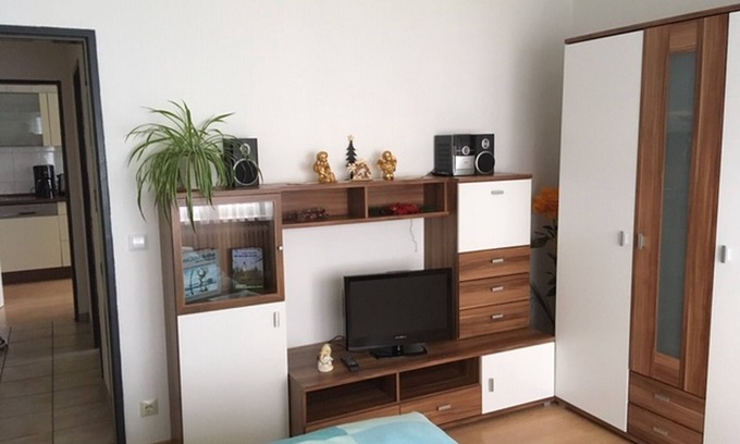 Blaubeuren Apartment | Cozy Apartment with Terrace for 2 | Guest Rated 9.6/10