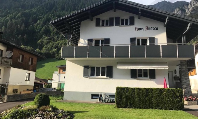 Klosterle House | Mountain Retreat: Terrace Apartment with Breakfast & Family Amenities