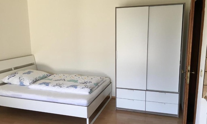 Sindelfingen Apartment | Cozy Apartment with Terrace for Your Perfect Getaway