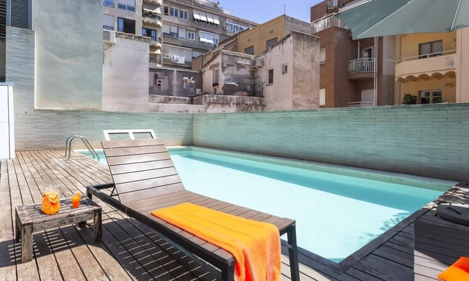 El Putget i Farro Apartment | Inviting Apartment with Pool & Terrace - 9.8 Guest Rated