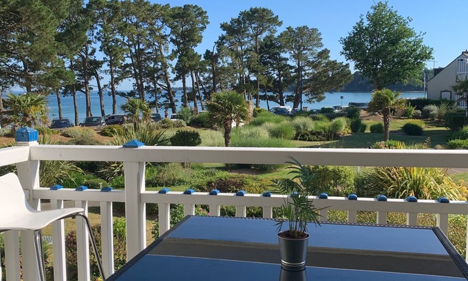 Fouesnant Apartment | Oceanfront Apartment with Pool and Stunning Sea Views