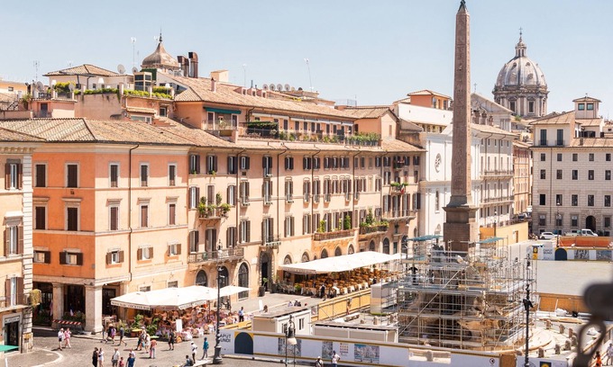 Rione VI Parione Apartment | Apartment with view on Piazza Navona