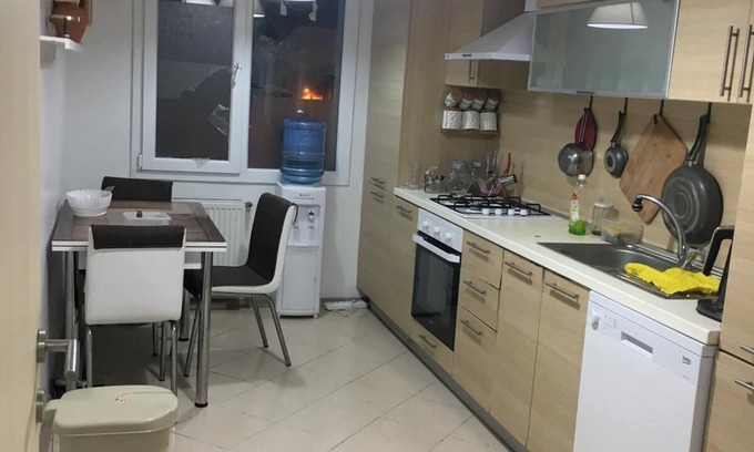 Pendik Apartment | Budget-Friendly Apartment in a Private Complex Awaits You