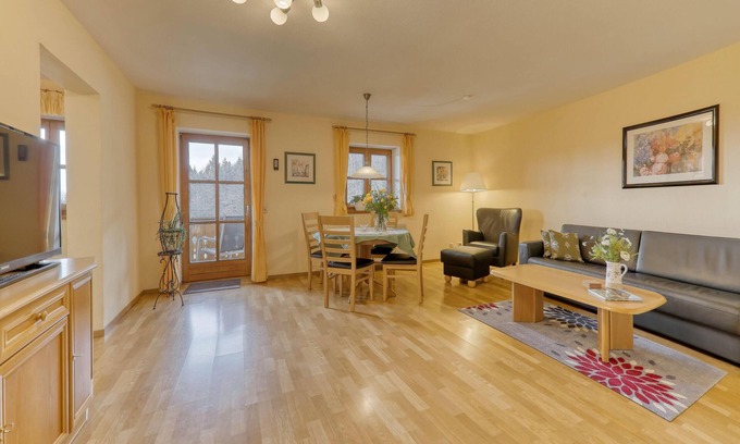 Spiegelau Apartment | Welcoming Apartment Wohnung Falkenstein with Spa and Breakfast