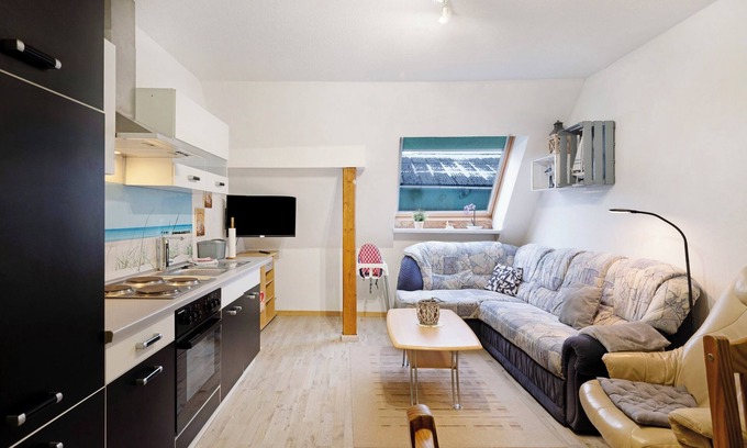 Nordleda Apartment | Ideal Apartment 'Wuddisferienwohnung' with Garden & Wi-Fi