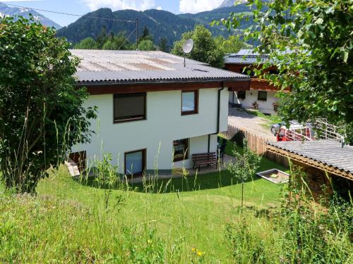 Tobadill Apartment | Pet-Friendly Apartment Zechner - TDL100 with High Ratings